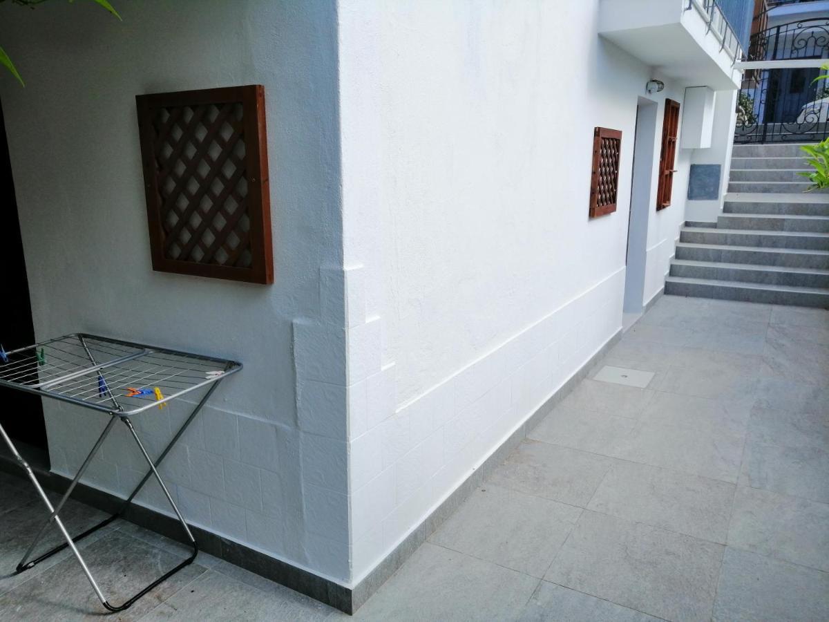 Valachis Central Studios Néos Marmarás Exterior foto